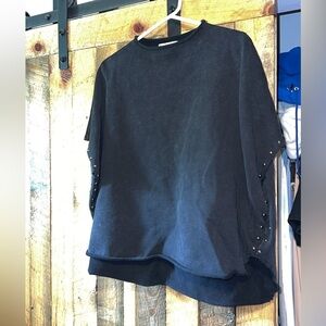 blue b oversized top
